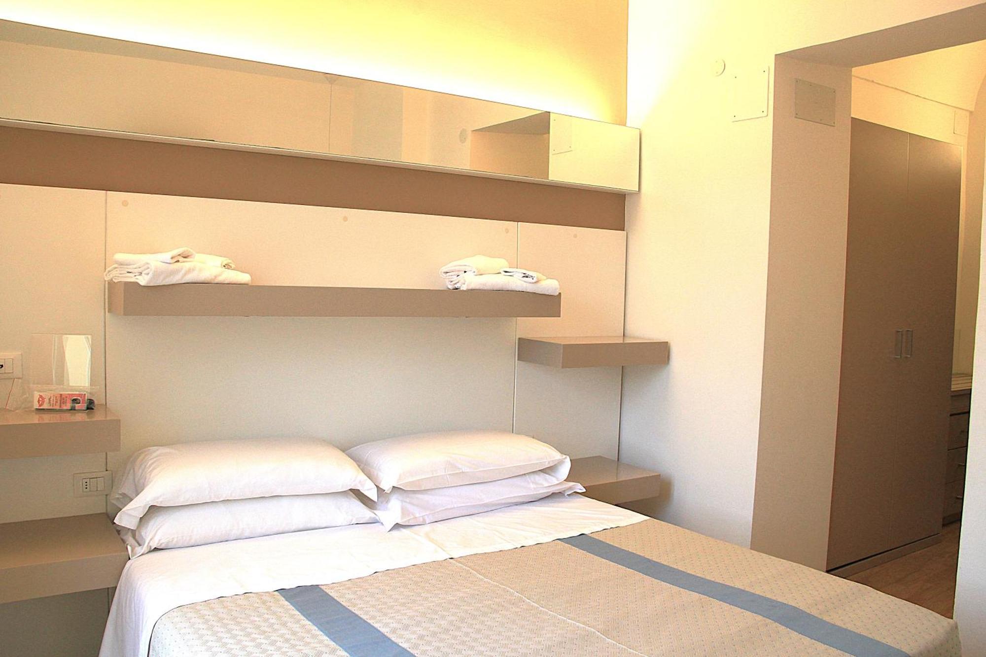 Hotel Melograno سبوتورنو المظهر الخارجي الصورة